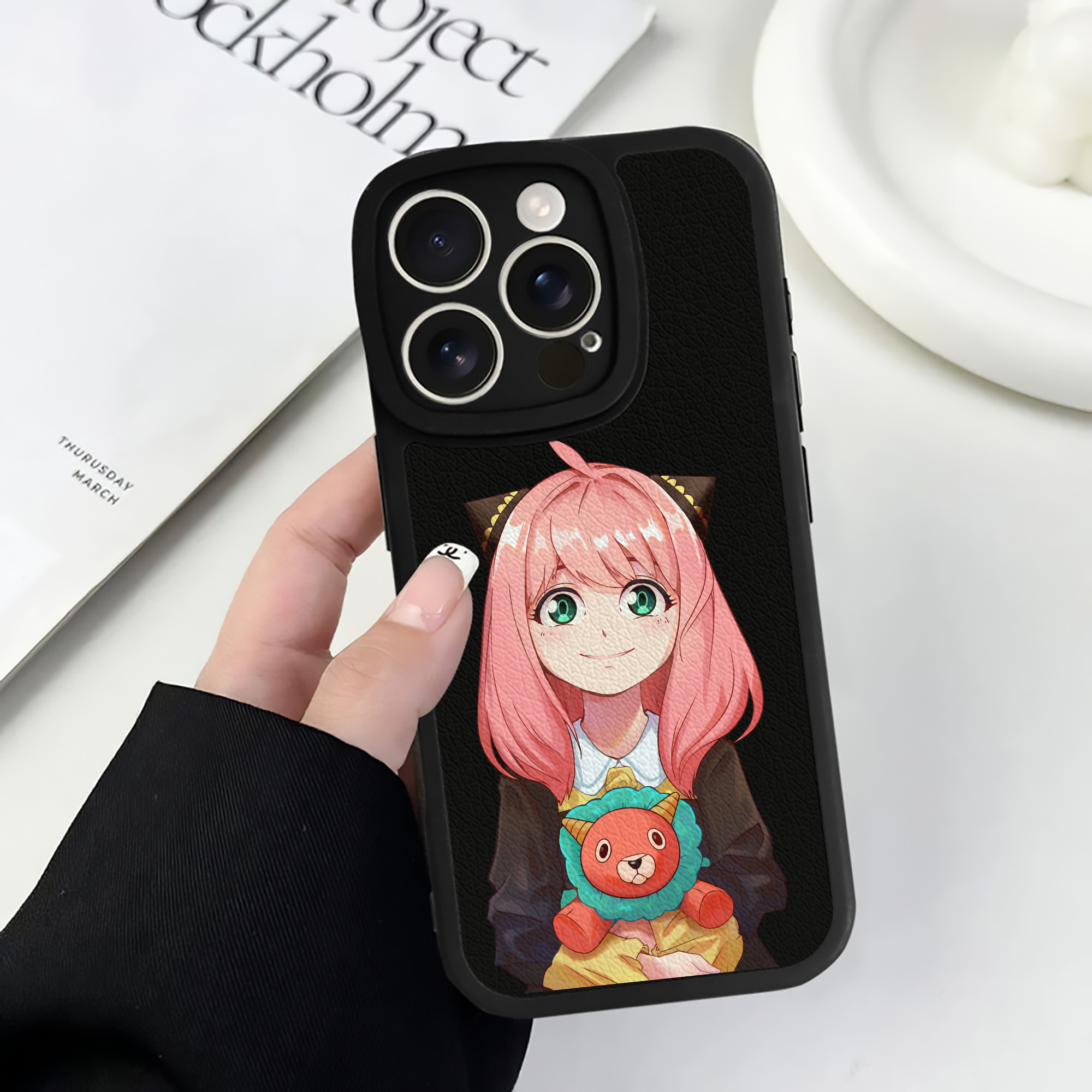 （画像用） SPY×FAMILY间谍家家酒 【iPhone 16シリーズ対応】シリコンスマホケース（レザー調） 材質：シリコン